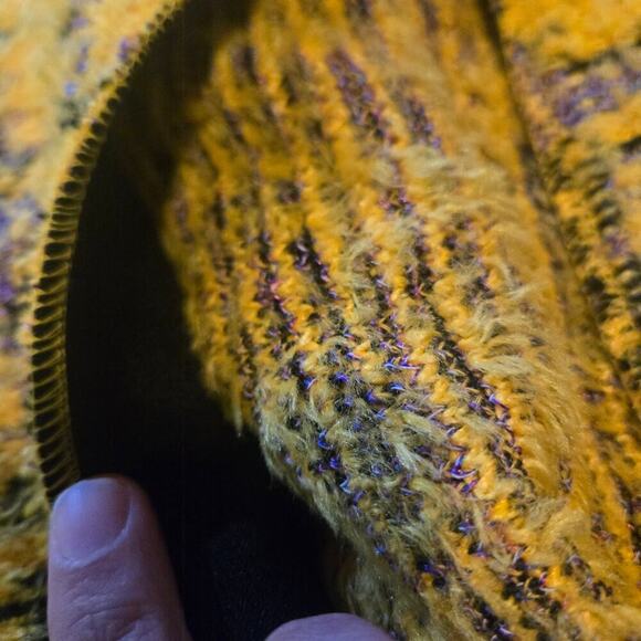 Zara Fuzzy Check Knit Plaid Mini Skirt Size M - Picture 5 of 7